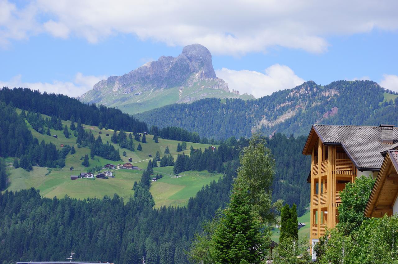 Hotel La Palsa La Valle Esterno foto